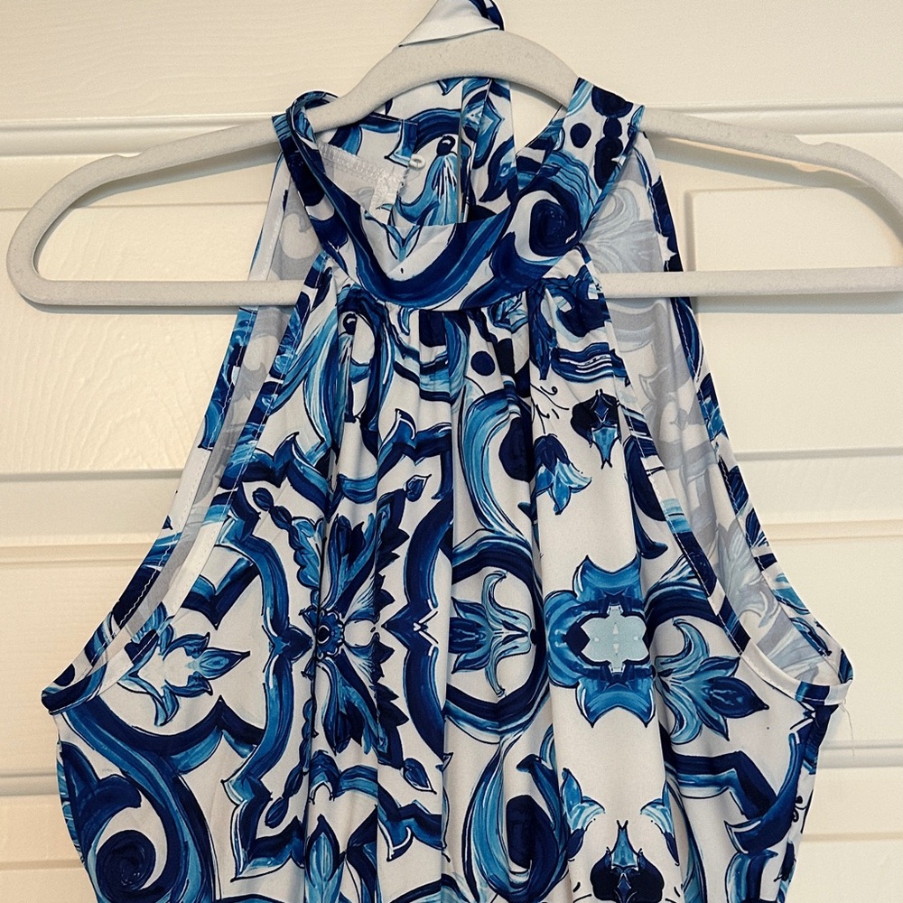 Blue and White floral Halter Maxi Dress size large - Picture 2 of 4